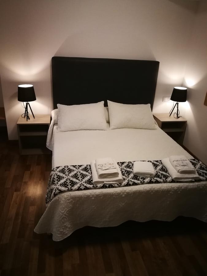 Pension Esquina Melide Kültér fotó
